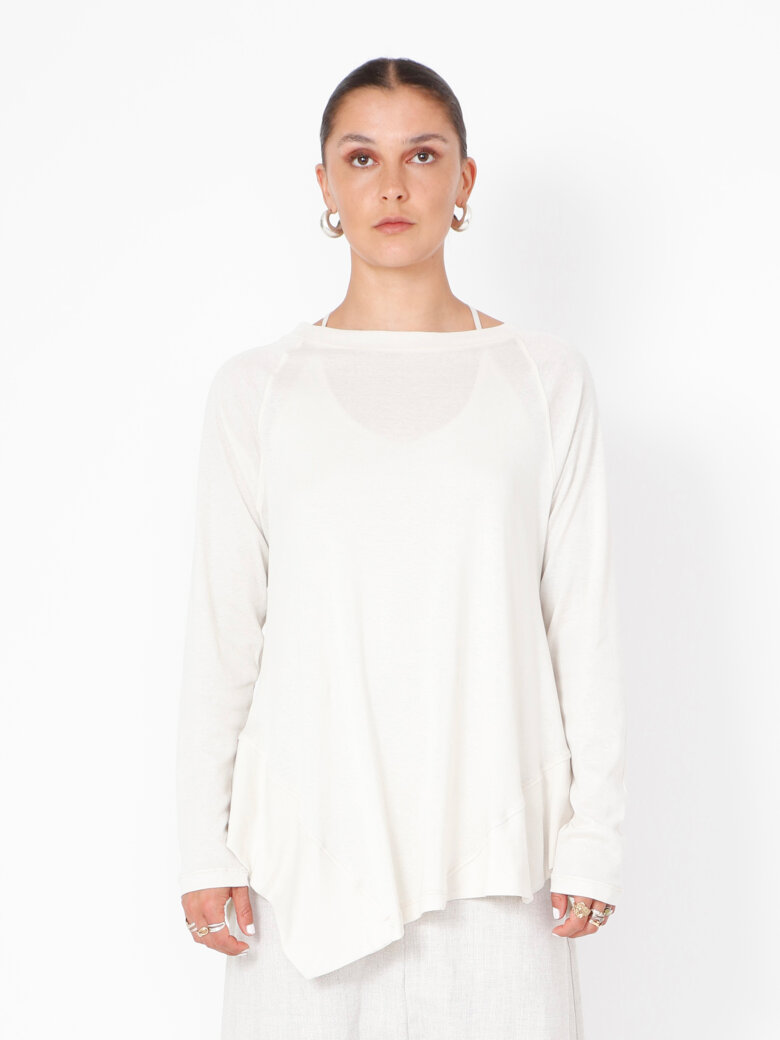 Sort Aarhus - Asymmetrical blouse in cotton