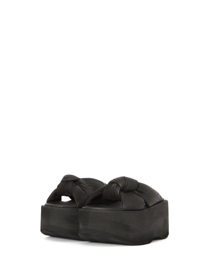 Sort Aarhus - Plateau sandal med knude