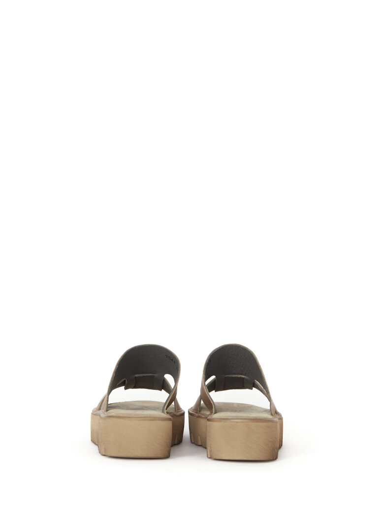 Lofina - Sandal wide asymmetrical strap