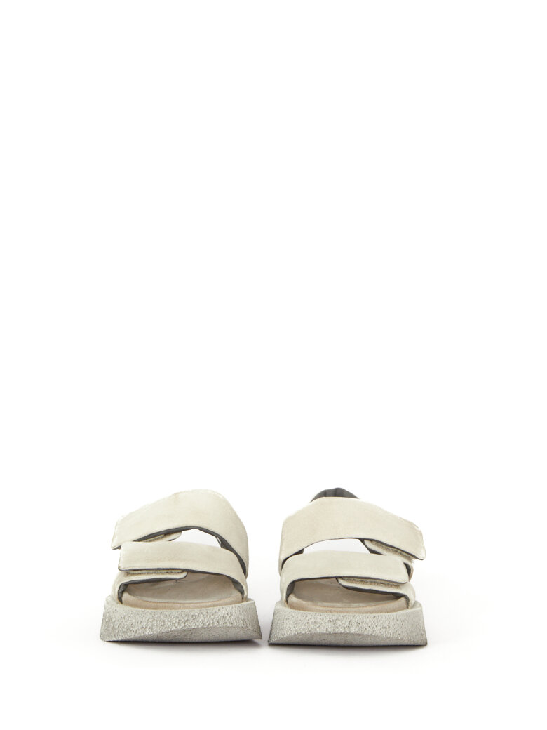 Lofina - Sandal in suede with velcro and strap