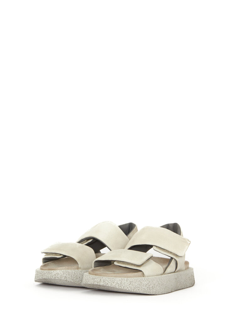 Lofina - Sandal in suede with velcro and strap