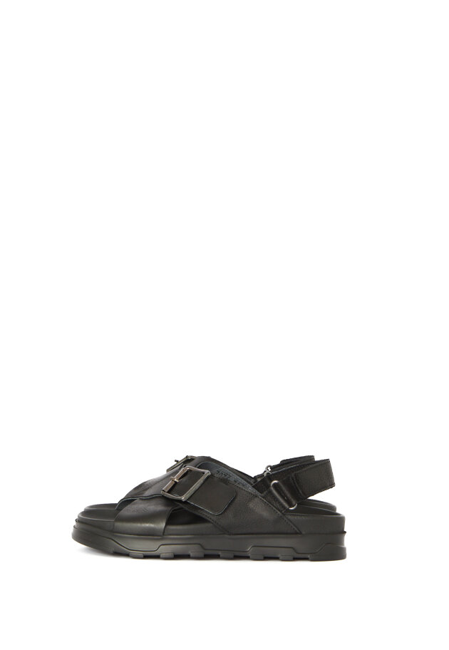 Lofina - Sandal with buckle and velcro