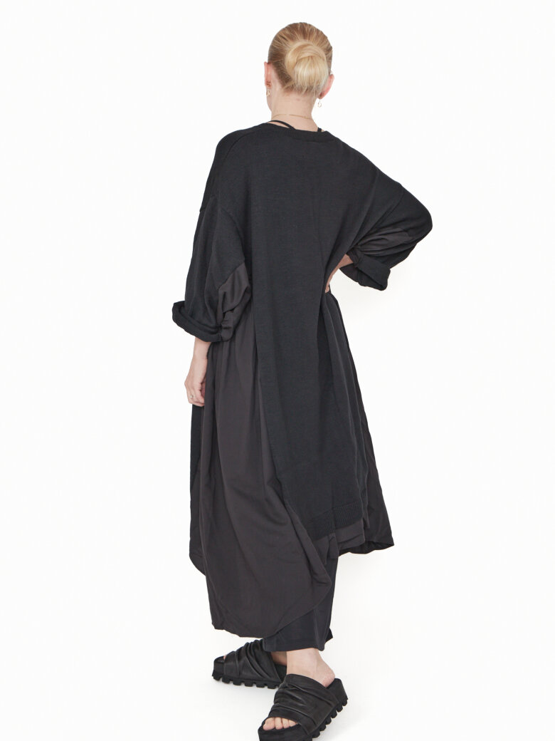 Sort Aarhus - Oversized knit dress
