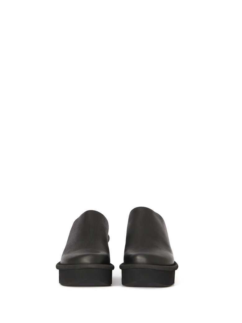 Lofina - Slip on sandal with heel
