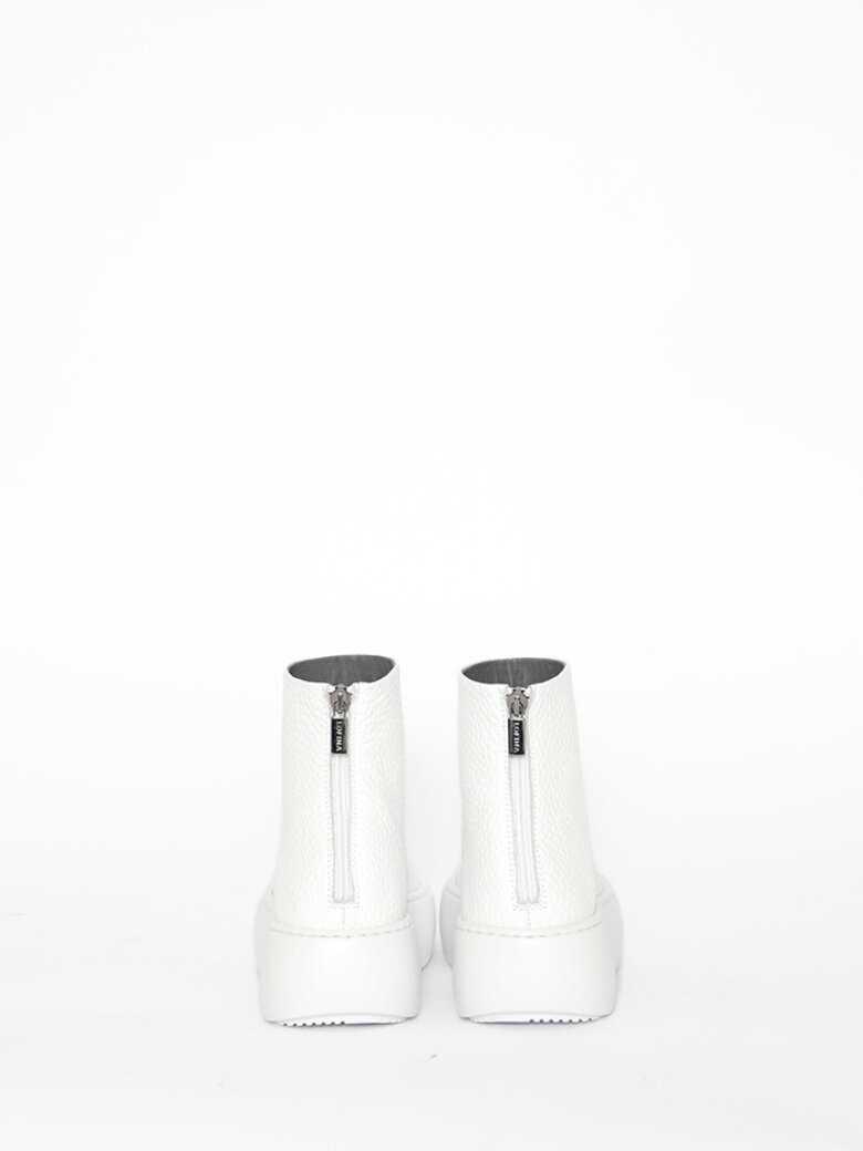 Lofina - Sample shoe