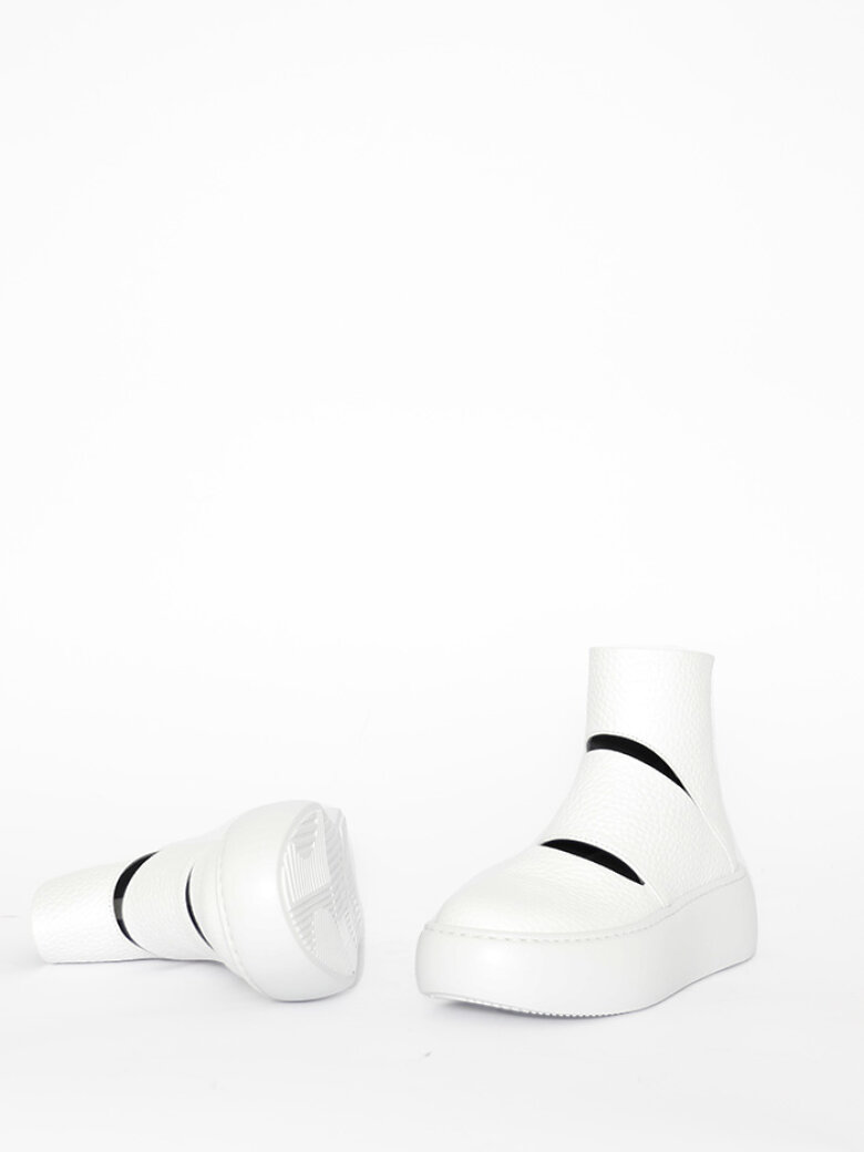 Lofina - Sample shoe