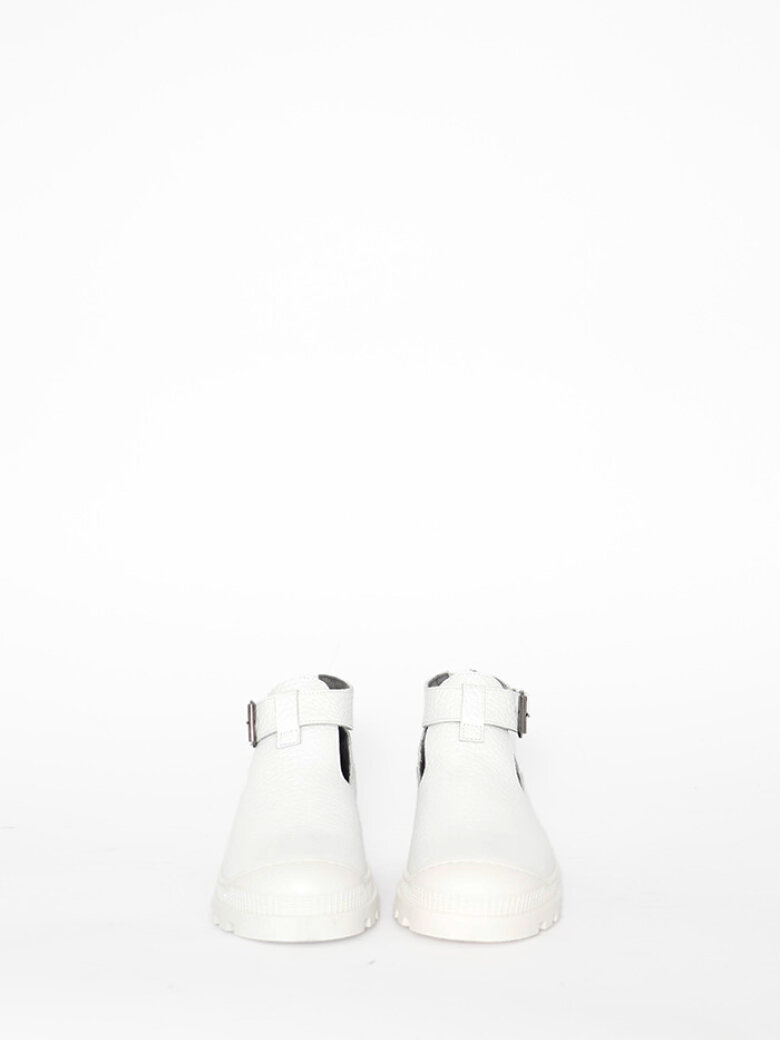 Lofina - Sample shoe