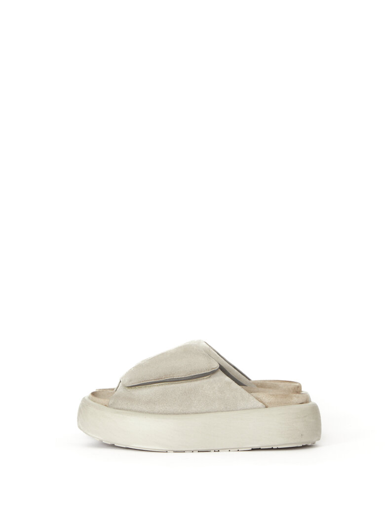 Sort Aarhus - Sandal i ruskind med velcro