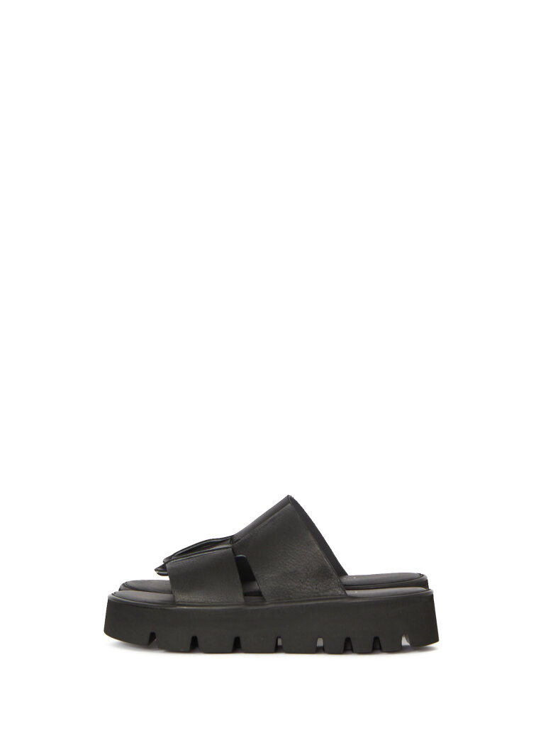 Lofina - Sandal wide asymmetrical strap