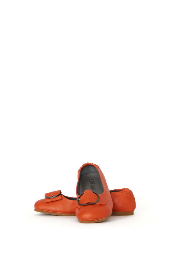 Lofina - Ballerina with buckle and rubber sole