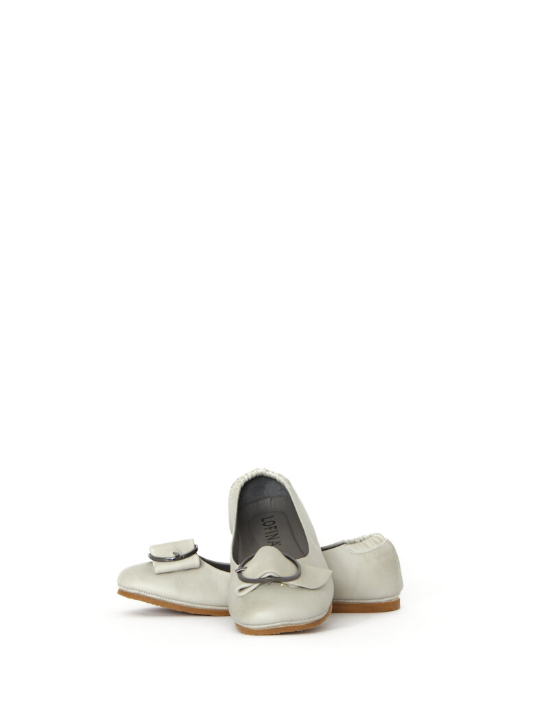 Lofina - Ballerina with buckle and rubber sole