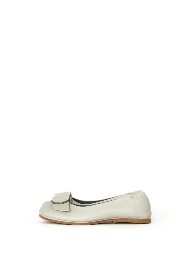 Lofina - Ballerina with buckle and rubber sole