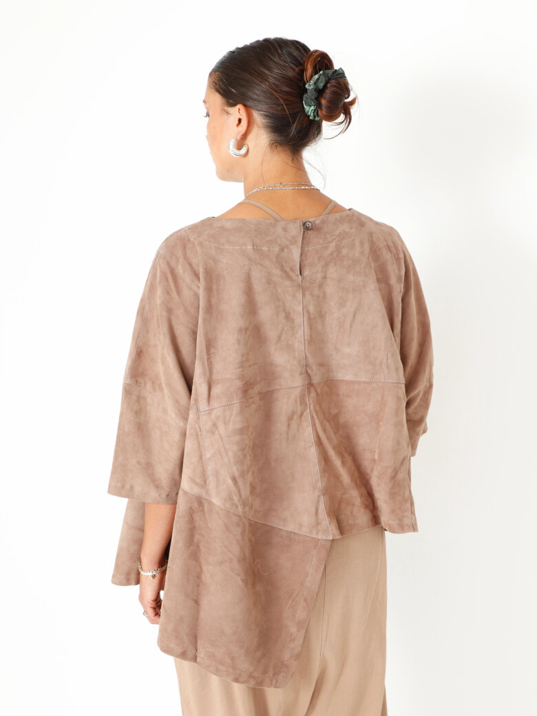 Sort Aarhus - Oversized suede blouse