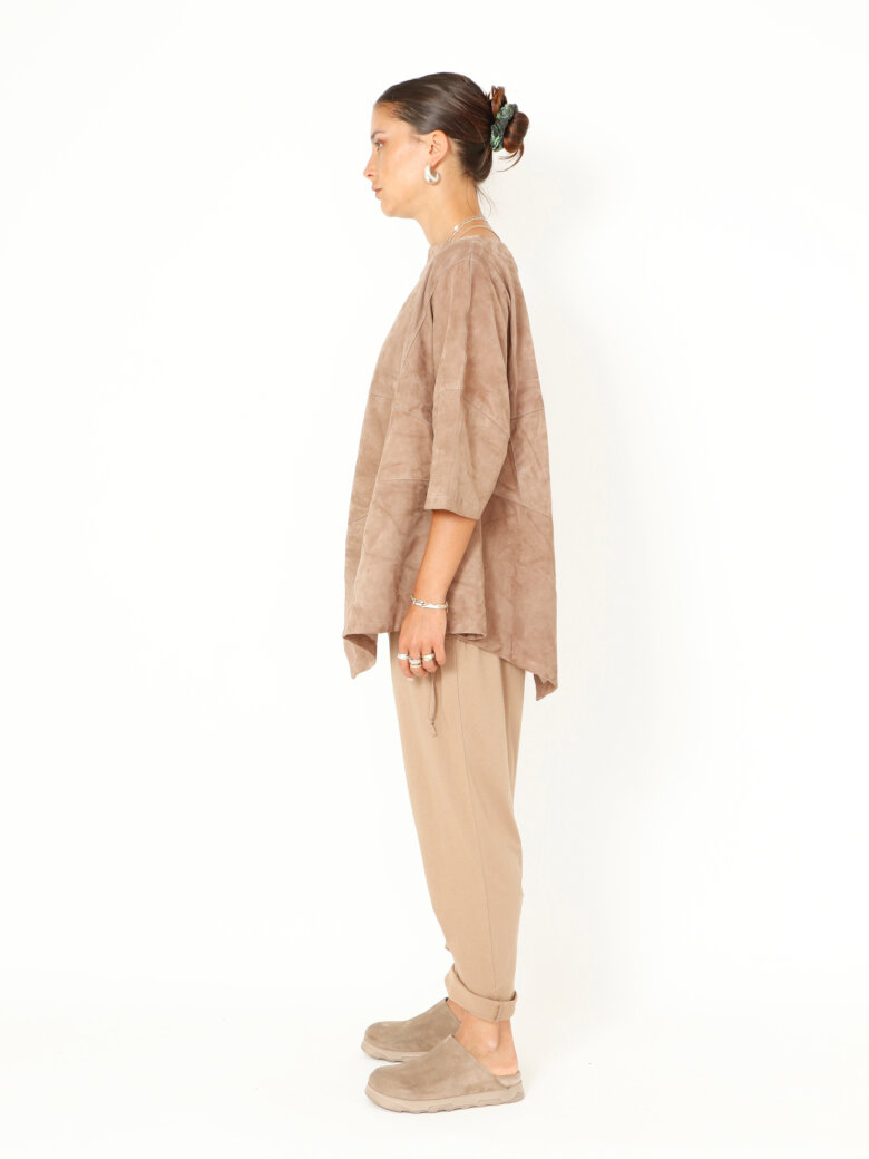 Sort Aarhus - Oversized suede blouse