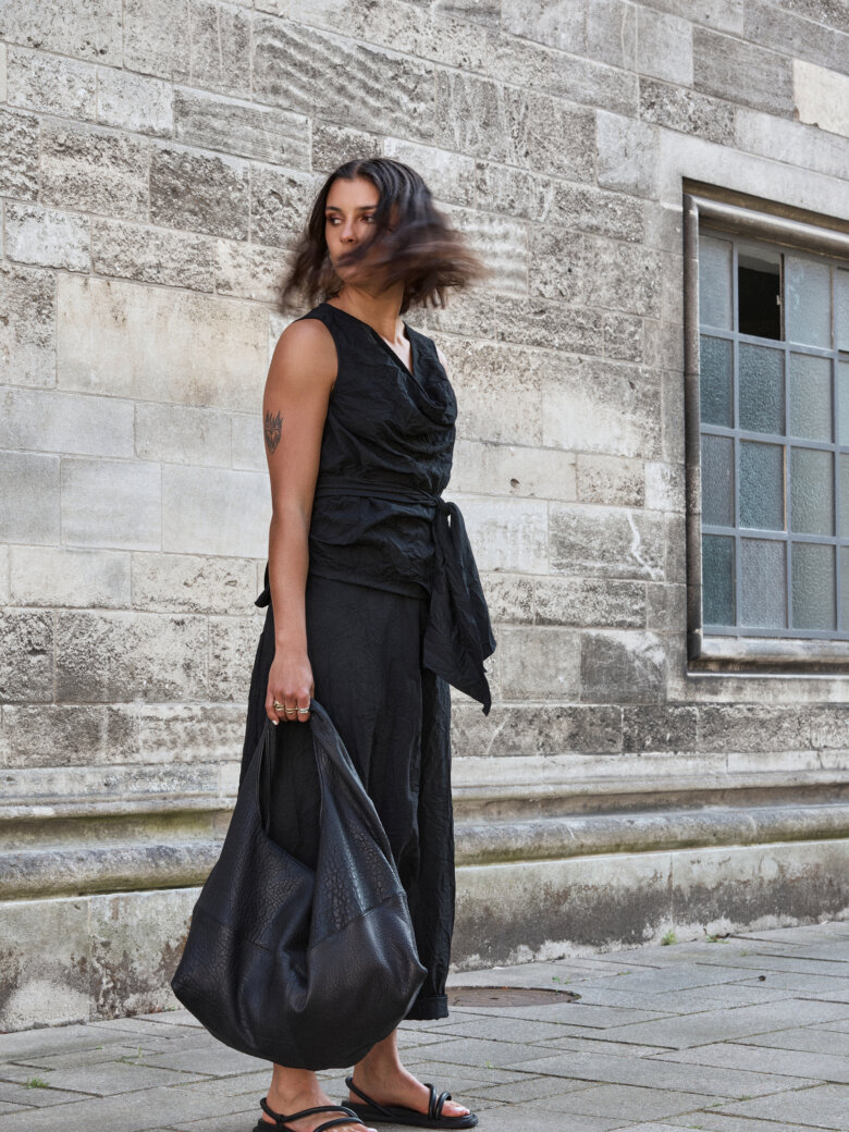 Lofina - Minimalistisk og moderne sandal