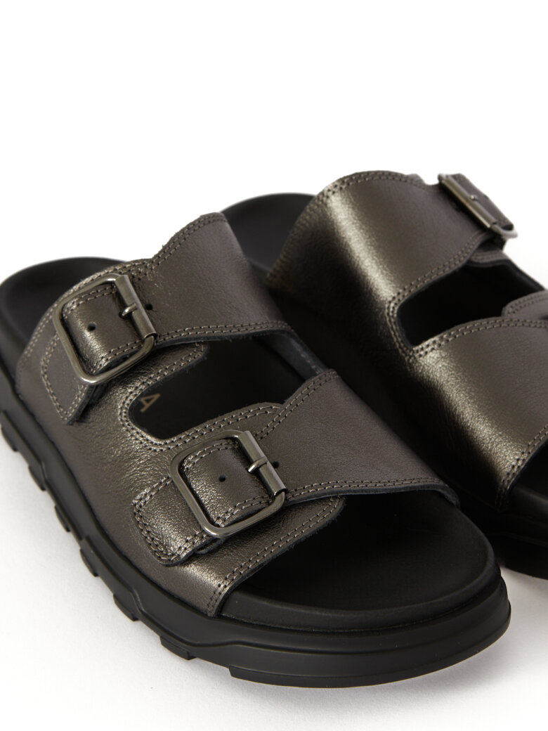 Lofina - Slippers sandal med spænder