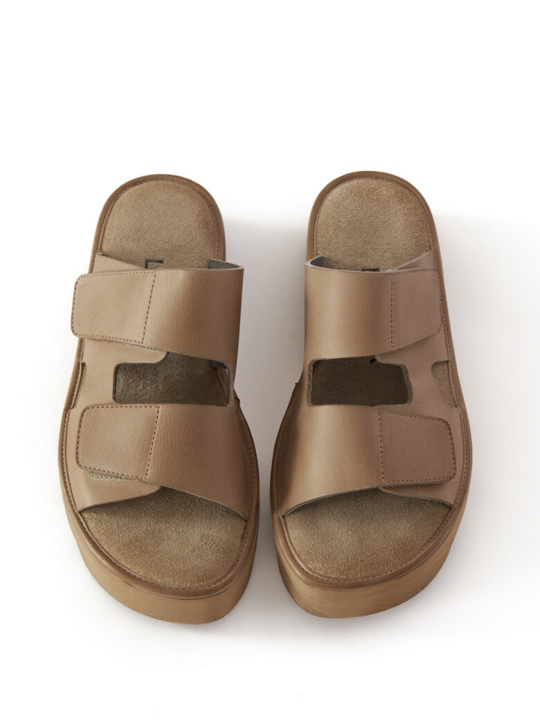 Lofina - Sandal med velcro