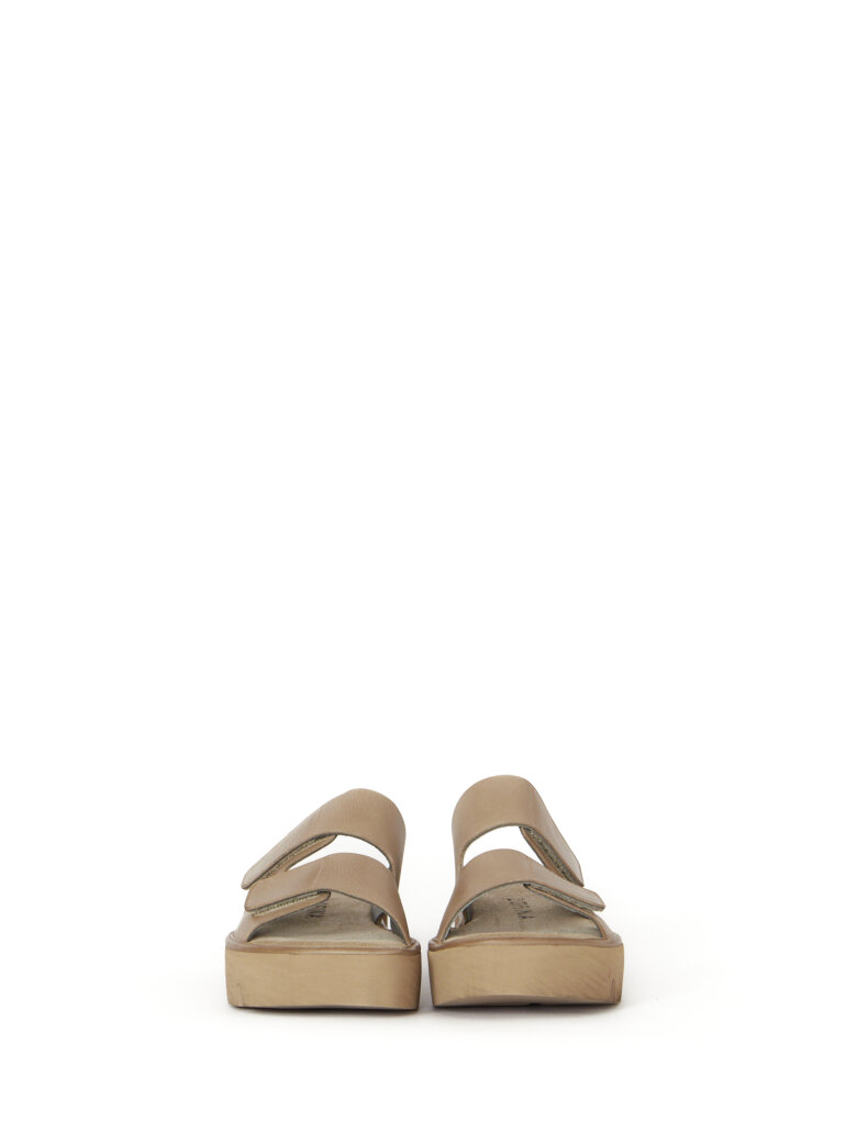 Lofina - Sandal med velcro