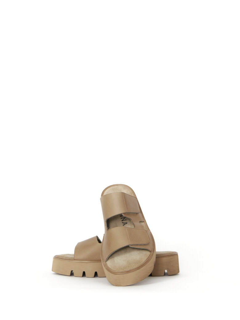 Lofina - Sandal med velcro