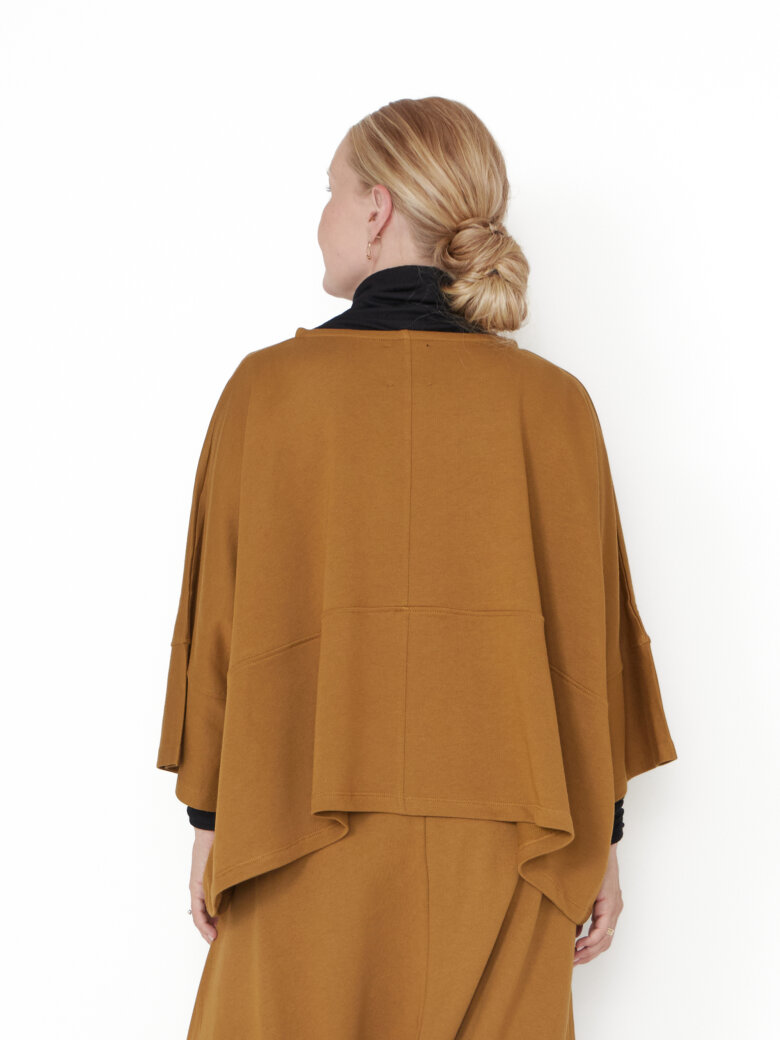 Sort Aarhus - Oversize bluse med 3/4 ærmer