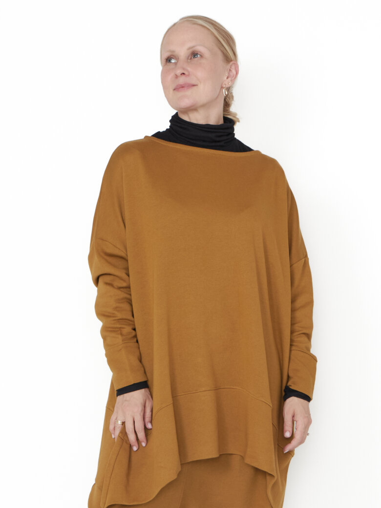 Sort Aarhus - Oversize bluse med 3/4-ærmer