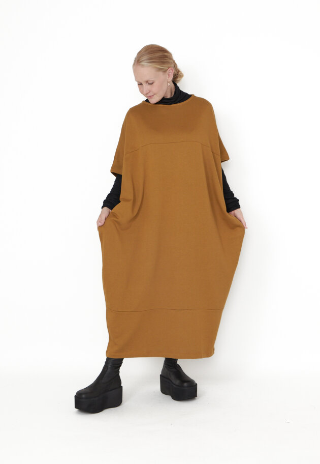Sort Aarhus - Oversize dress with pockets