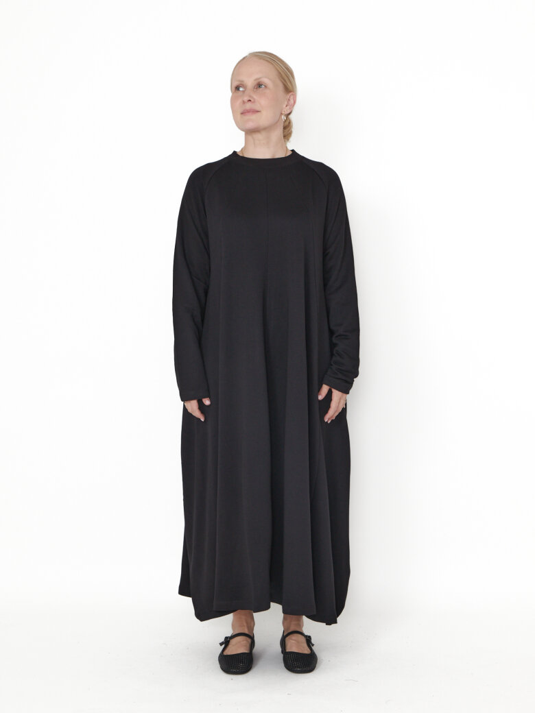 Sort Aarhus - Long sleeved swing dress with pockets