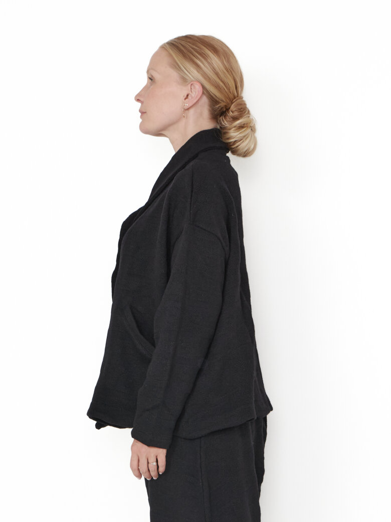 Sort Aarhus - Luxurious cardigan in wool blend