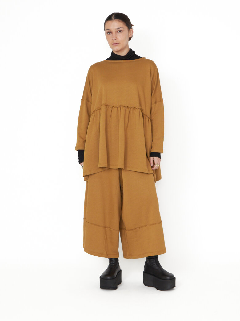 Sort Aarhus - Wide pants with graphic details