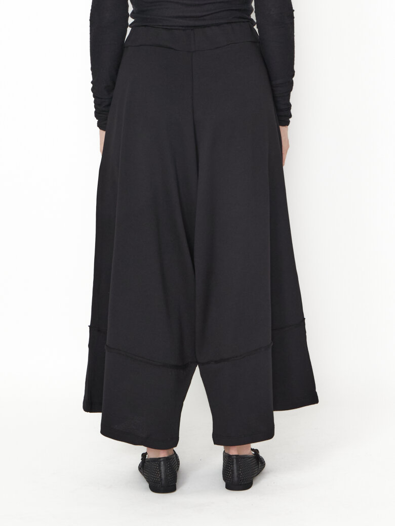 Sort Aarhus - Wide pants with graphic details