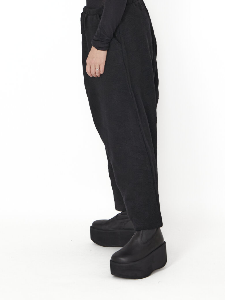 Sort Aarhus - Soft baggy pants in wool blend