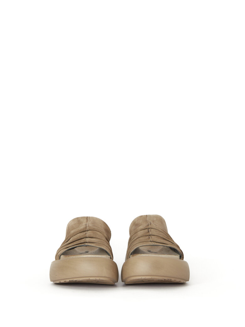 Sort Aarhus - Slip on sandal i ruskind