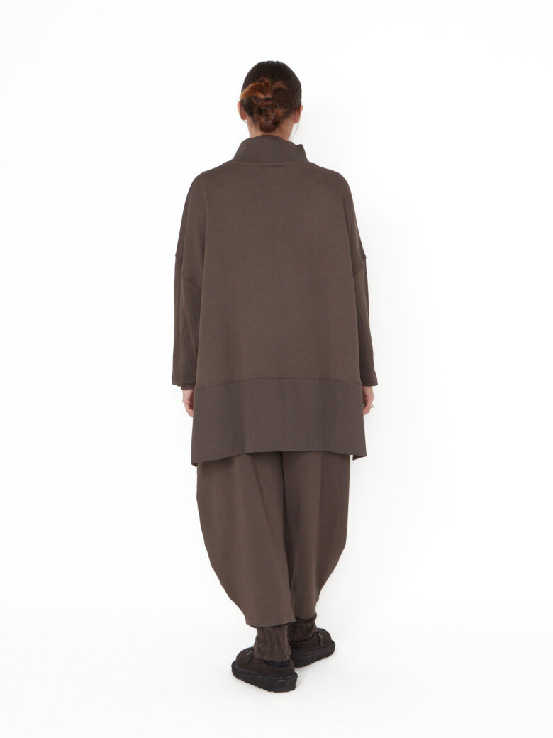 Sort Aarhus - Loose fit blouse with V-neck