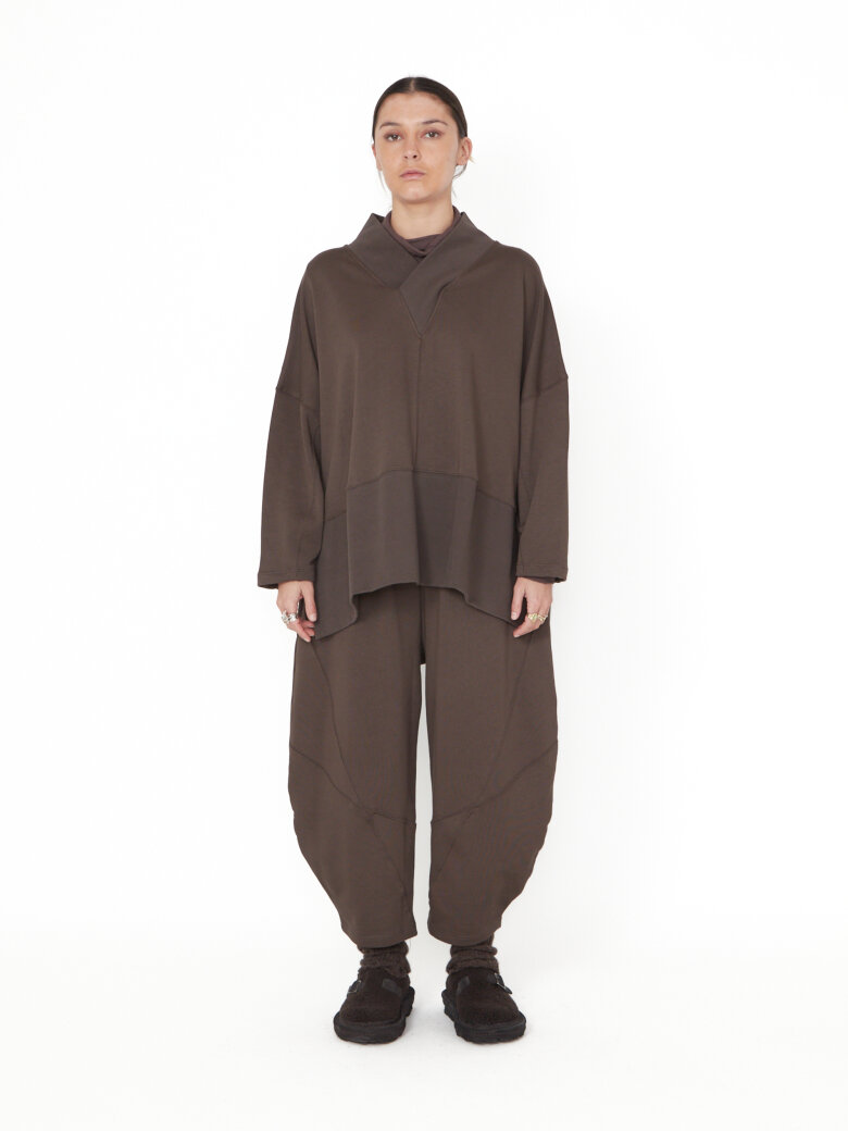 Sort Aarhus - Loose fit blouse with V-neck