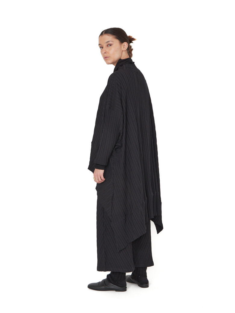 Sort Aarhus - Oversize bluse med plisse