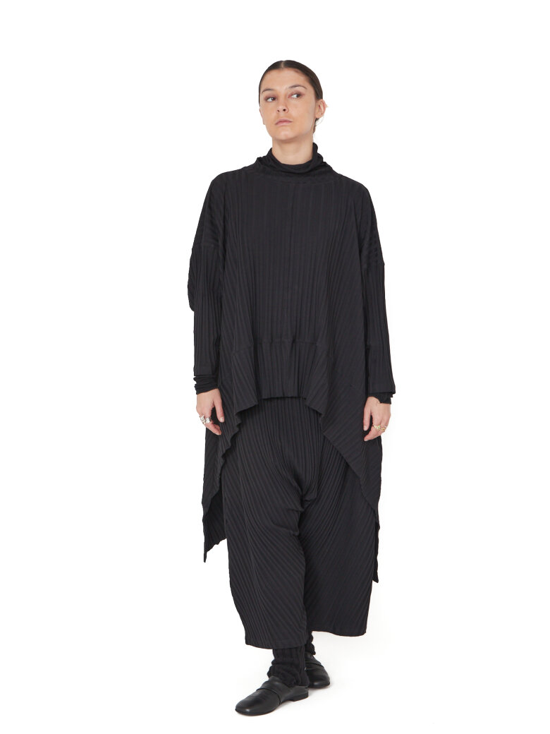 Sort Aarhus - Oversize bluse med plisse