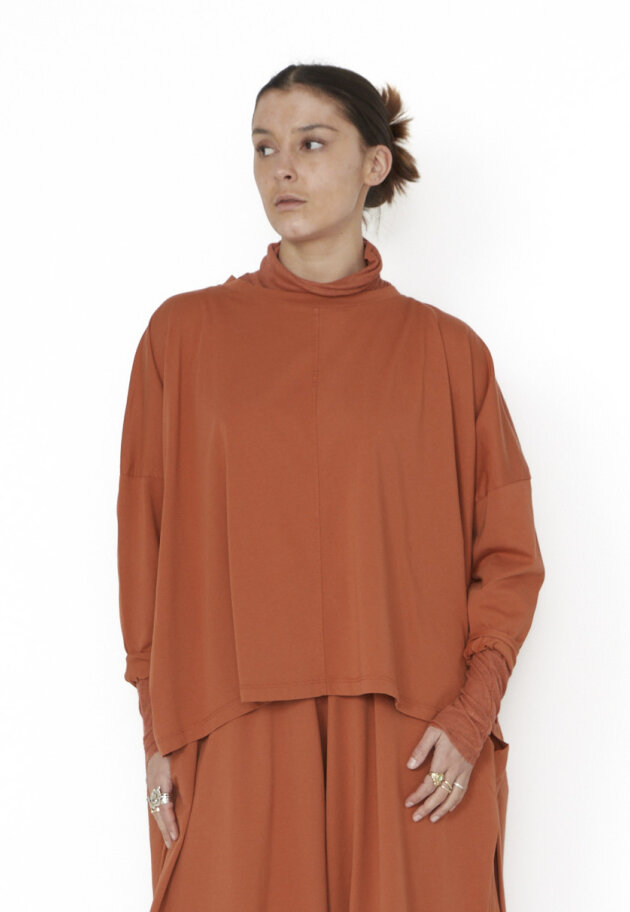 Sort Aarhus - Blouse with high side slits