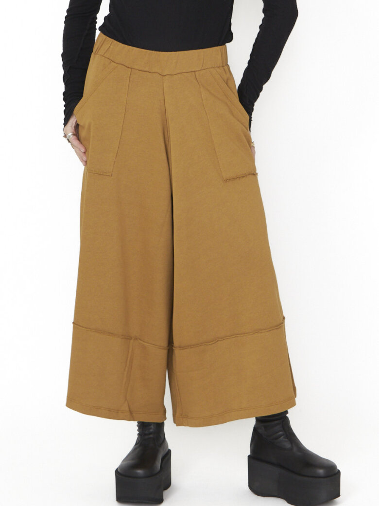 Sort Aarhus - Wide pants with graphic details