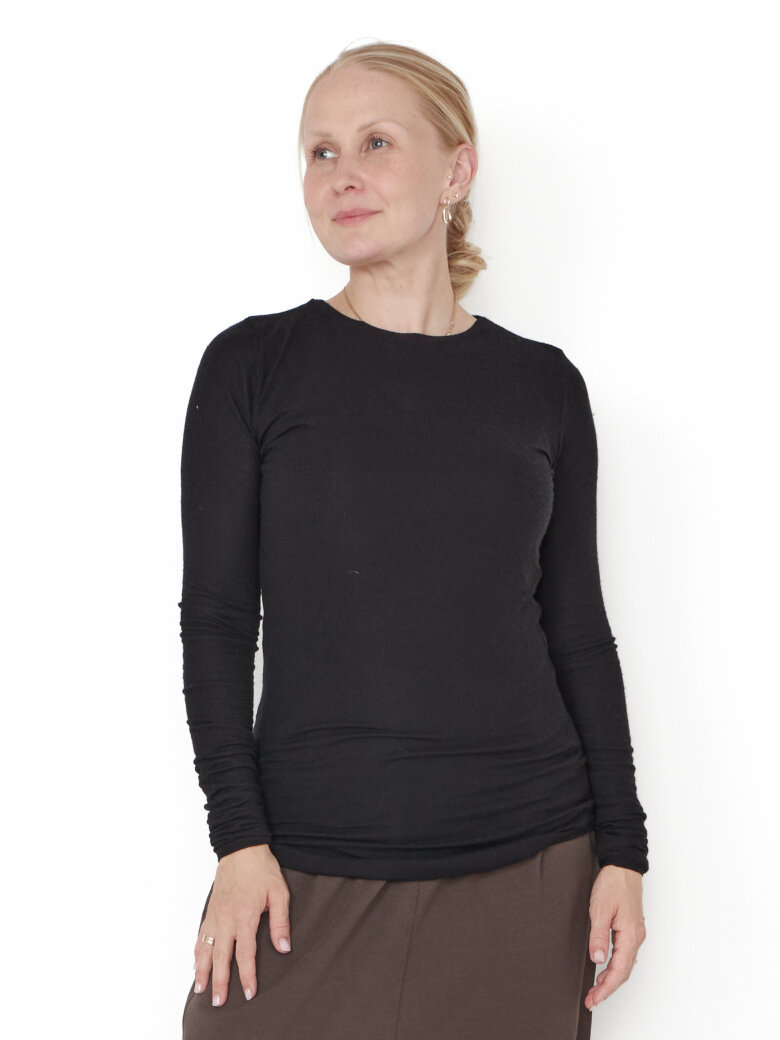 Sort Aarhus - Blouse in modal/wool with boat neck