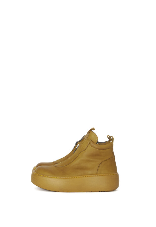 Lofina - Short boot with front zip