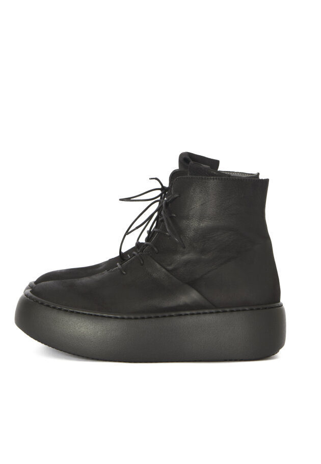 Lofina - Boot with laces and zip