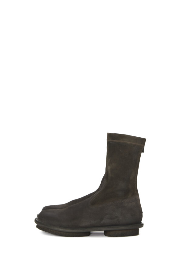 Lofina - Suede stretch boot with leather-/rubber sole