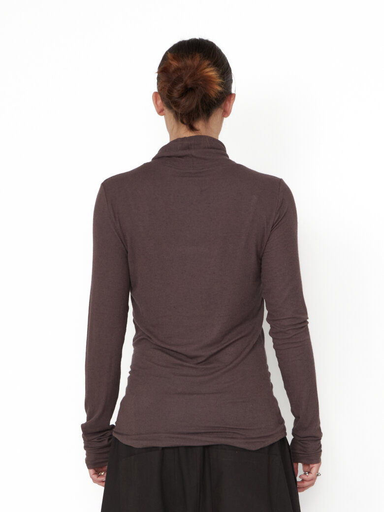Sort Aarhus - Turtleneck blouse in modal/wool