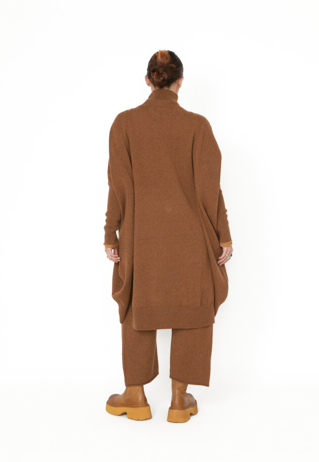Sort Aarhus - Strikket sweater med rullekrave