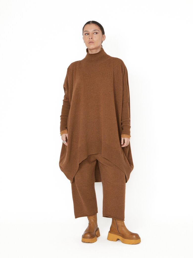 Sort Aarhus - Strikket sweater med rullekrave