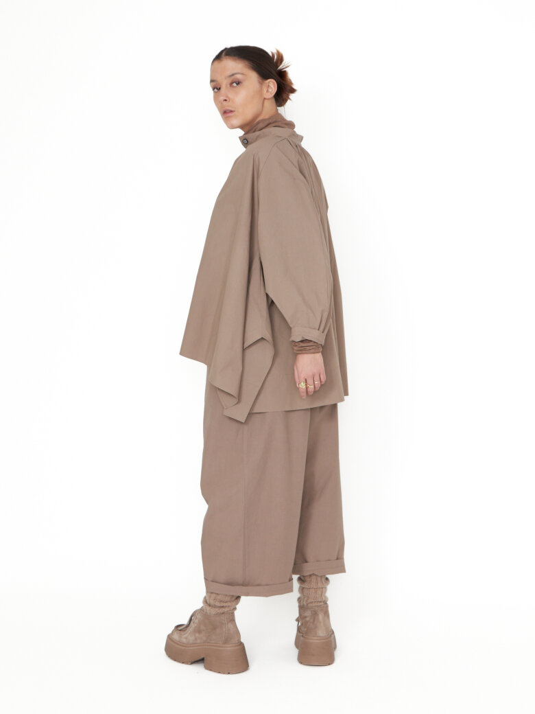 Sort Aarhus - Cotton shirt with stand collar and buttons