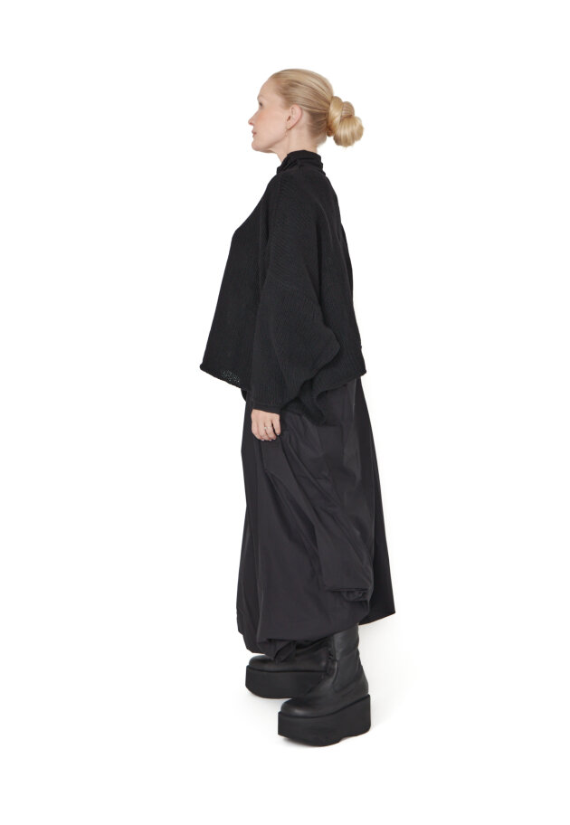 Sort Aarhus - Short knitted blouse