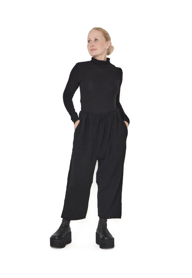 Sort Aarhus - Knitted pants in wool