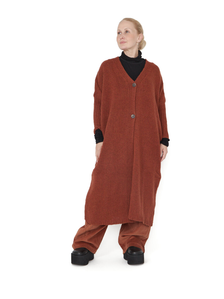 Sort Aarhus - Knitted long cardigan with button closure
