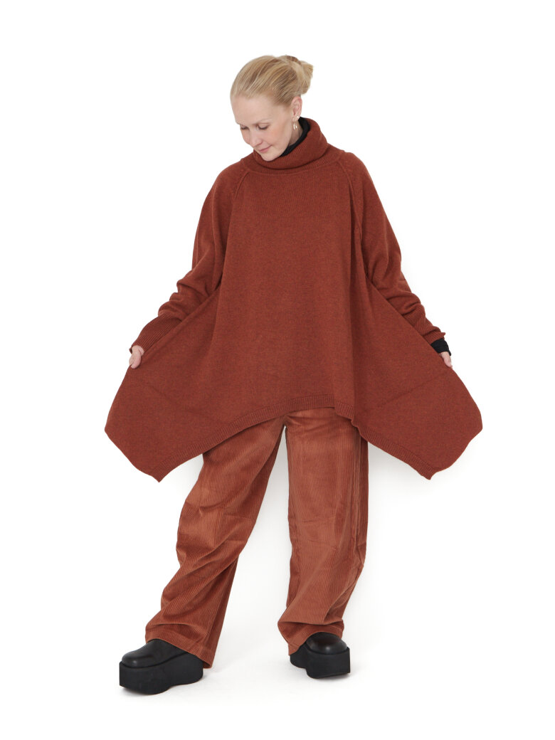 Sort Aarhus - Knitted blouse with high turtleneck